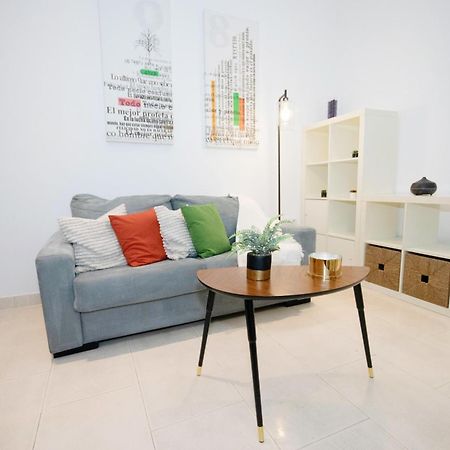For You Rentals Apartamento Temporal Con Encanto En Malasana Min24 Madrid Exterior foto