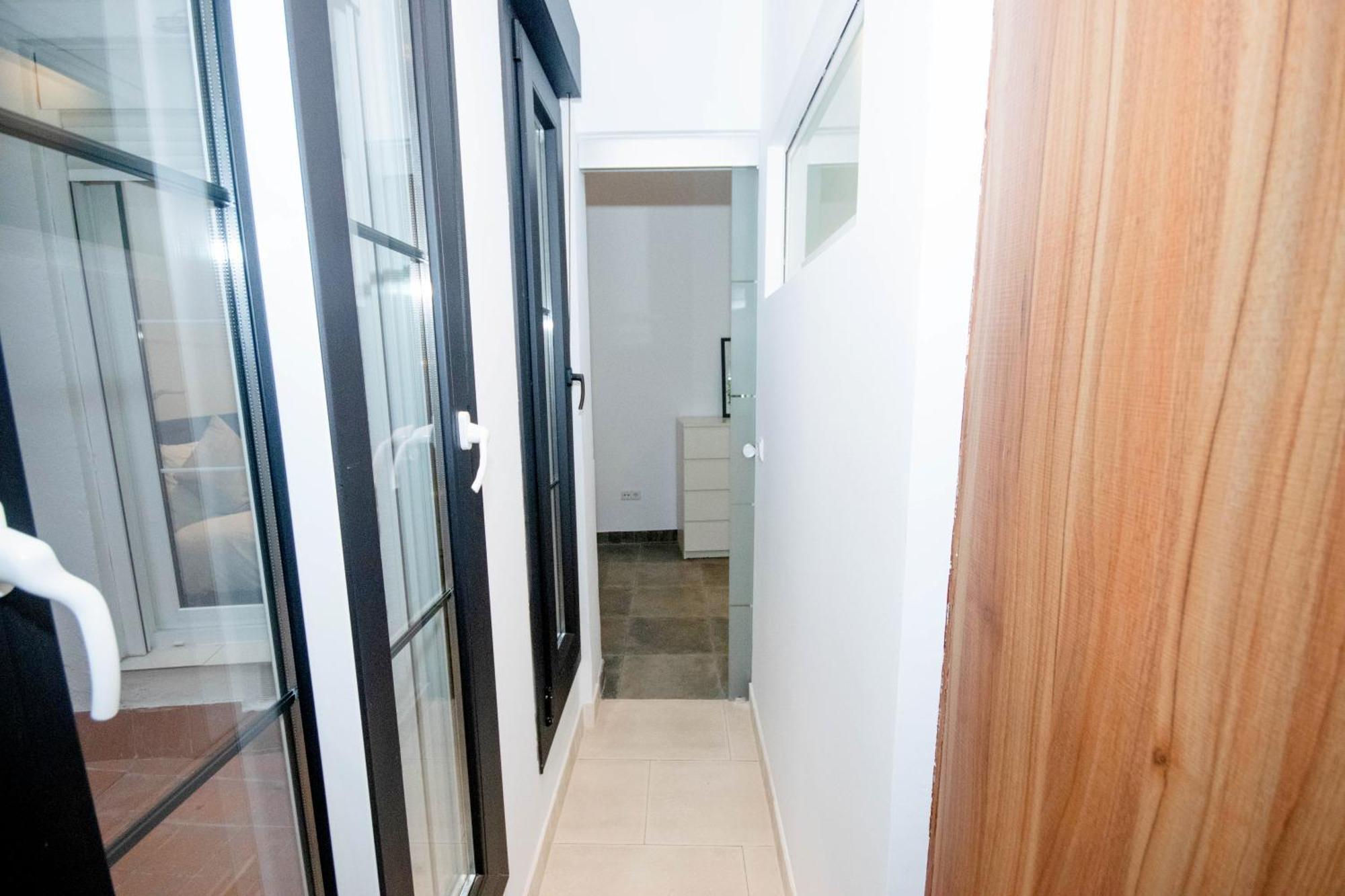 For You Rentals Apartamento Temporal Con Encanto En Malasana Min24 Madrid Exterior foto